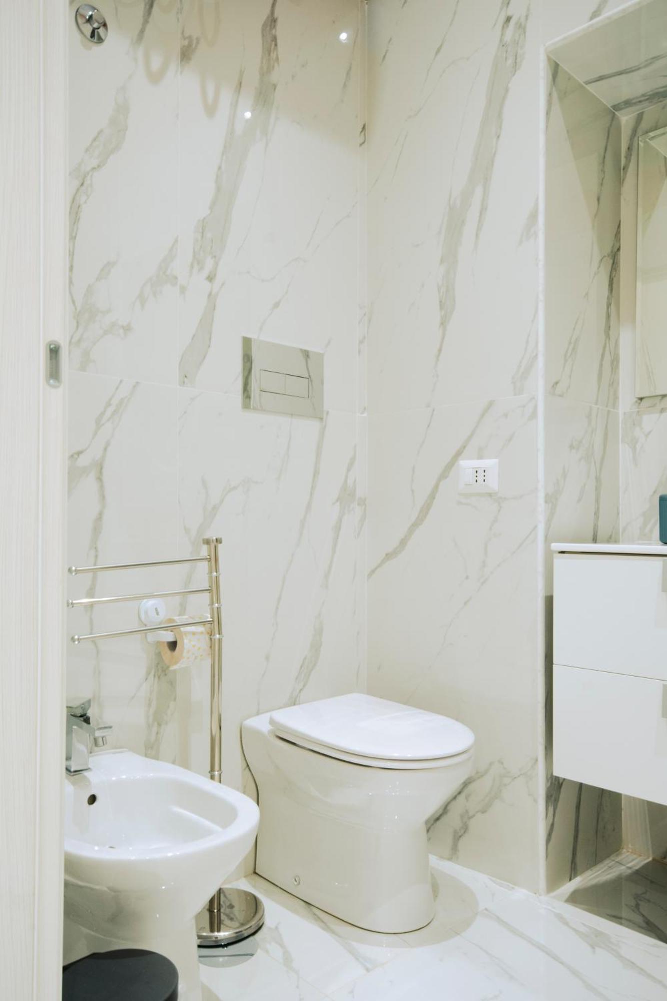 B&B Oasi Montesanto Napoli Bagian luar foto